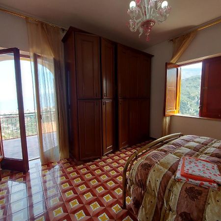 Margherita House Sorrento วีโกเอเกวนเซ ภายนอก รูปภาพ