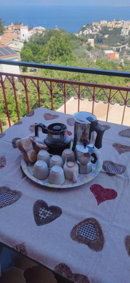 Margherita House Sorrento วีโกเอเกวนเซ ภายนอก รูปภาพ