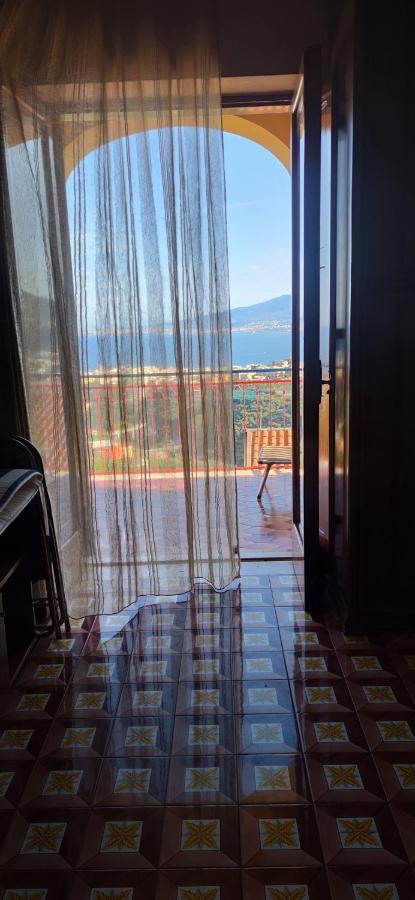 Margherita House Sorrento วีโกเอเกวนเซ ภายนอก รูปภาพ