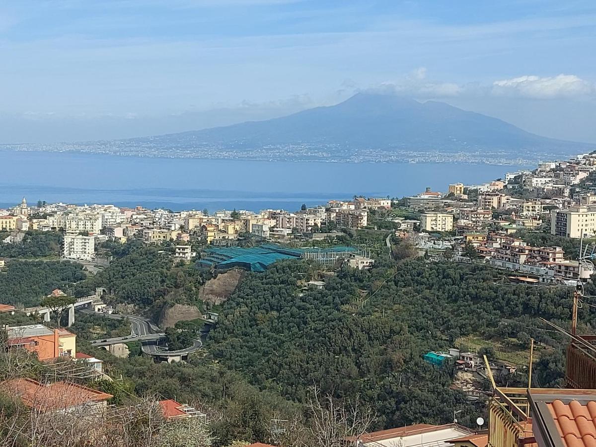 Margherita House Sorrento วีโกเอเกวนเซ ภายนอก รูปภาพ