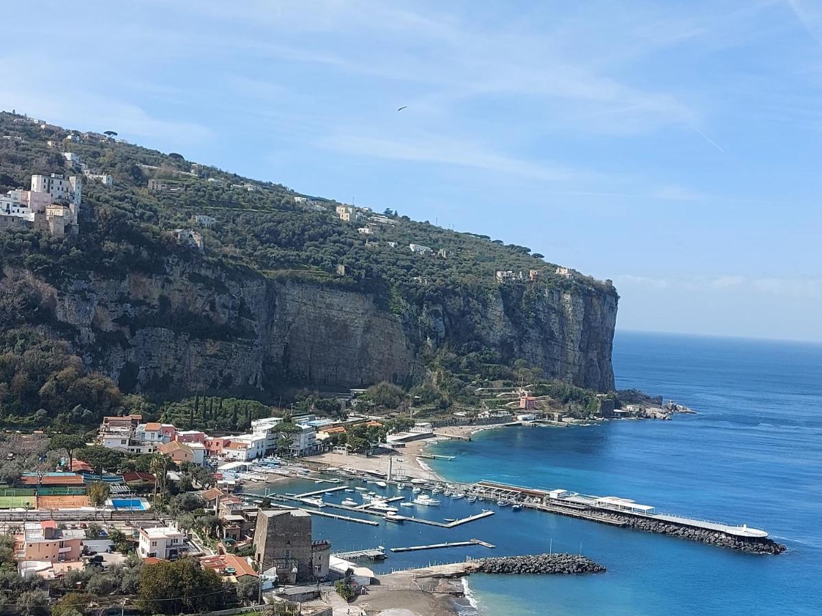 Margherita House Sorrento วีโกเอเกวนเซ ภายนอก รูปภาพ
